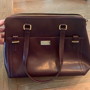 Like NEW… Tons of Storage!!